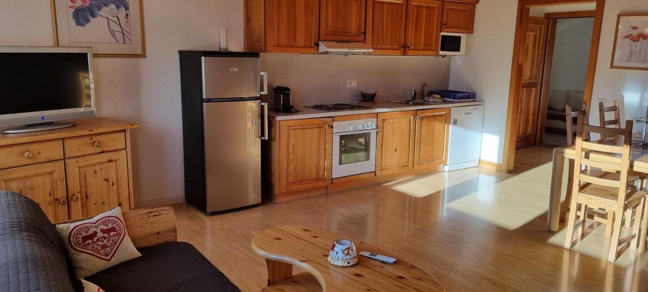 Castel Club Parc Apartment *